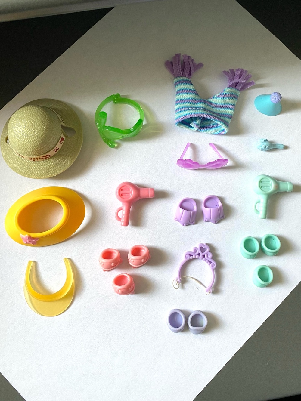 Littlest Pet Shop LPS Accessories Lot Hats Glasses and Tiara